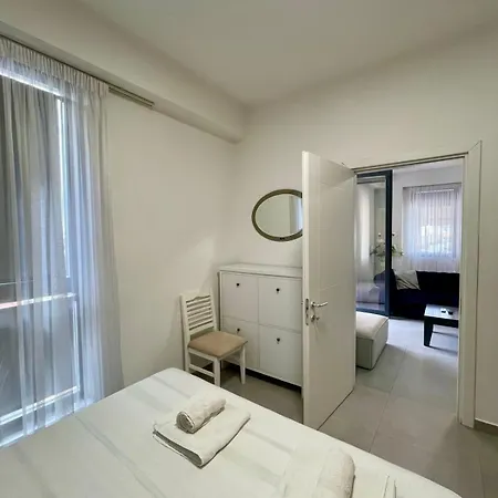 Escape Apartment *